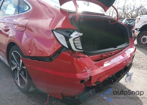 2021 Hyundai Sonata Sel Plus z USA, uszkodzony, nr VIN 5NPEJ4J28MH107459